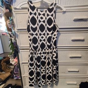 Black and white geometric dress